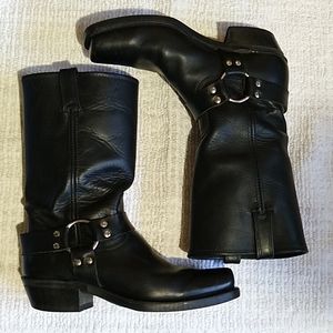 FRYE HARNESS BLACK BOOTS Women's 10